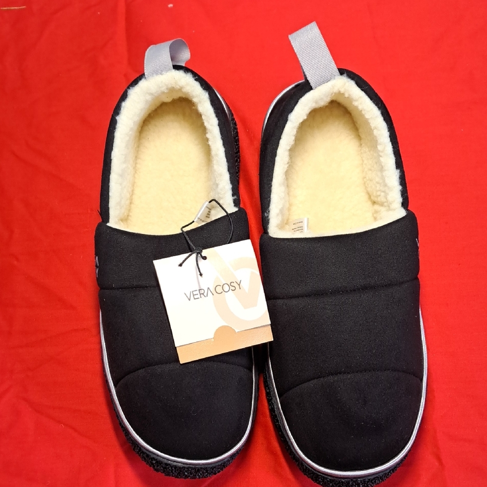 Women's Black Slippers